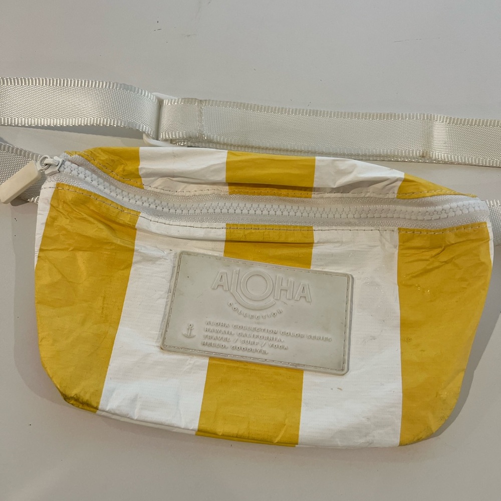 Aloha Collection Mini Hip Pack